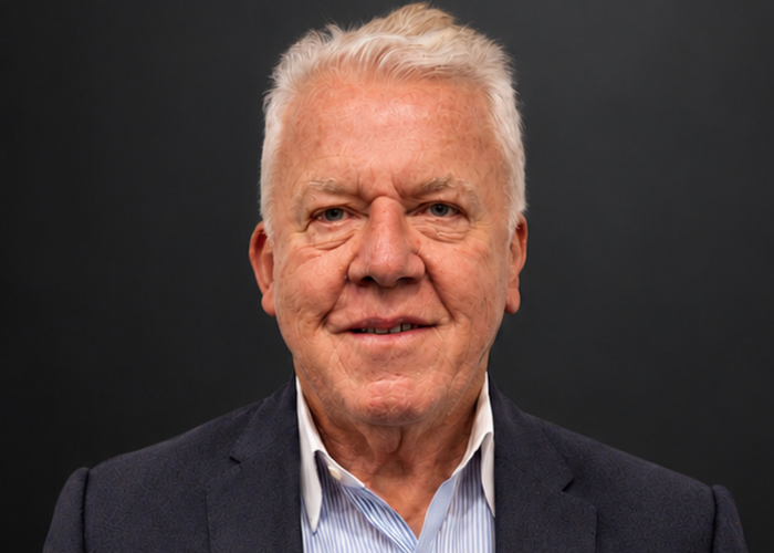 Stephen Wawn Headshot